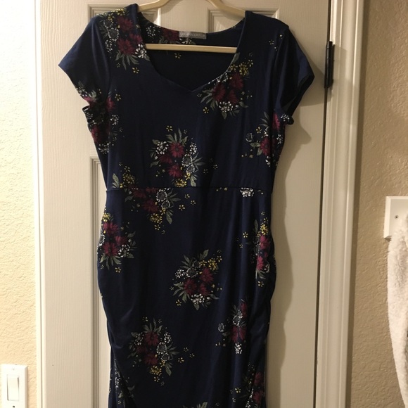 Loveappella Dresses & Skirts - Greta Short Sleeve Knit Maternity Dress